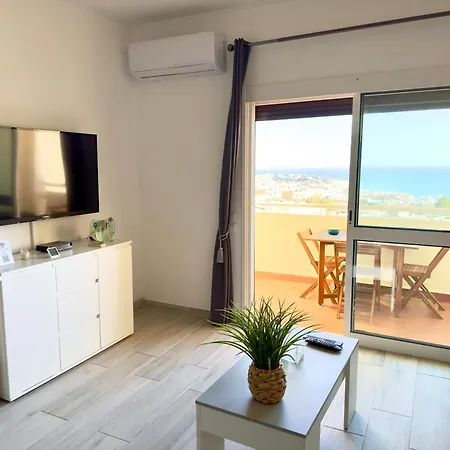 Les 3 Dauphins In Apartamento