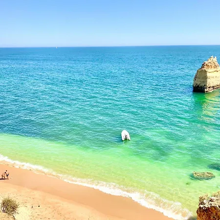 Les 3 Dauphins In Albufeira